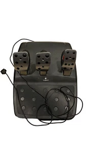 Logitech G27 Racing Wheel, Pedale und Schaltung - Bild 1 von 3