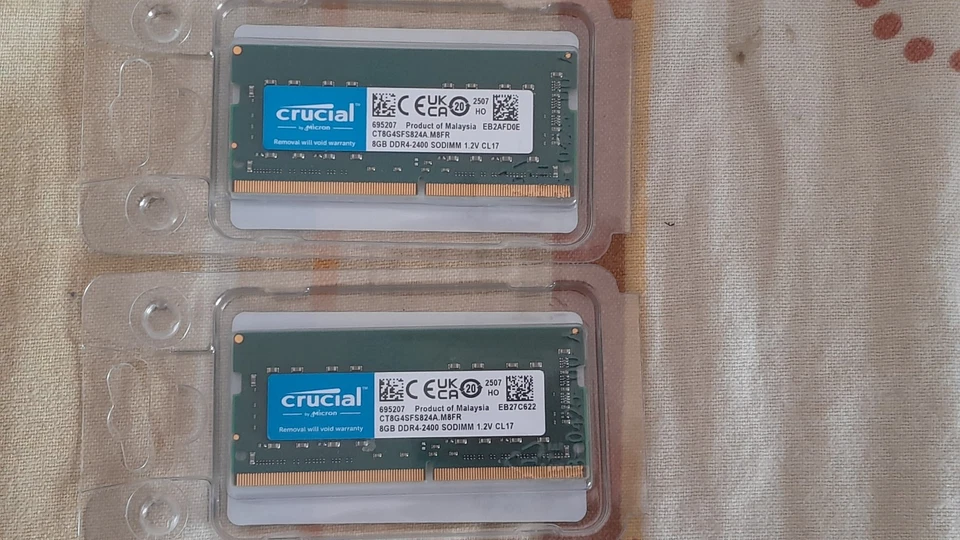 16GB 2x8GB Crucial DDR4-Laptop-Ram CT8G4SFS824A.F8FR DDR4-2400 SODIMM 1.2V CL17 - Bild 1 von 1