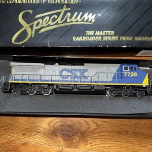 HO Scale Bachmann Spectrum CW40-8 CSX Diesel Engine #7738 - Picture 1 of 1