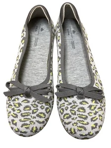 Clarks Cloudsteppers Carly Wish Womens 9M Gray Leopard Flats Slip On Ballet New - Picture 1 of 8