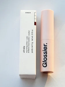 Lápiz Labial Glossier EMBER Ultralip ~ Brillo + Color, Hidratante 3g Nuevo En Caja - Imagen 1 de 5