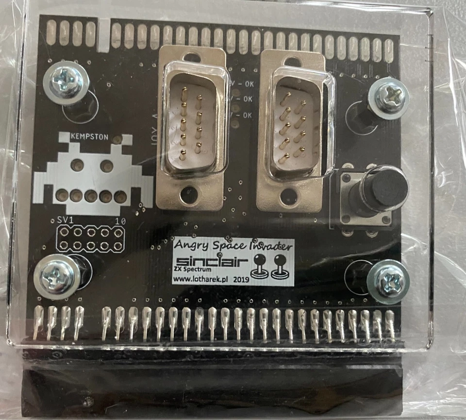 Für Sinclair ZX: 2-fach Joystickschnittstelle mit Reset im transp. Gehäuse- NEU - Bild 1 von 1