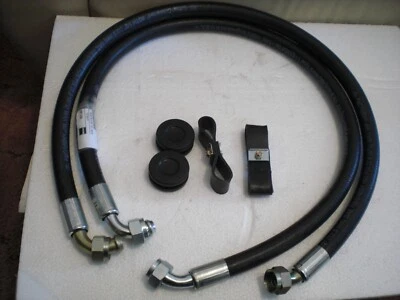 JUEGO DE 2 MANGUERAS DE GOMA ENFRIADOR DE ACEITE MGB Y KIT DE INSTALACIÓN DE HERRAJES para 1962-1967 Foto 1 de 2