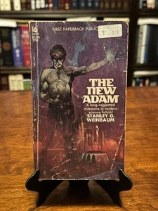 THE NEW ADAM von Stanley G. Weinbaum (1. Avon Taschenbuchausgabe - 1969) - Bild 1 von 4