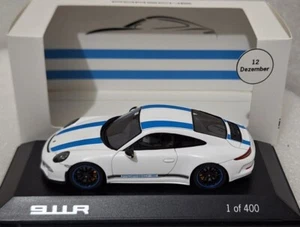 Porsche 911 R 991 White + Blue Stripes Edition Porsche Platz 12.2016 1:43 Spark - Picture 1 of 15