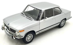 Kyosho 1/18 Scale Diecast 08543S - BMW 2002 tii - Silver - Picture 1 of 5