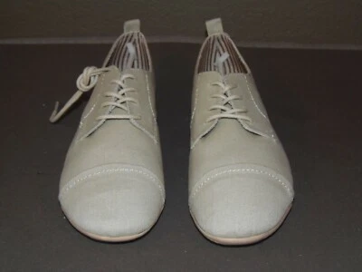 JCP AWEIGH WOMEN SHOES - SIZE 7 - NATURAL -RET 24.99(A-MIA-7) - Image 1 of 4