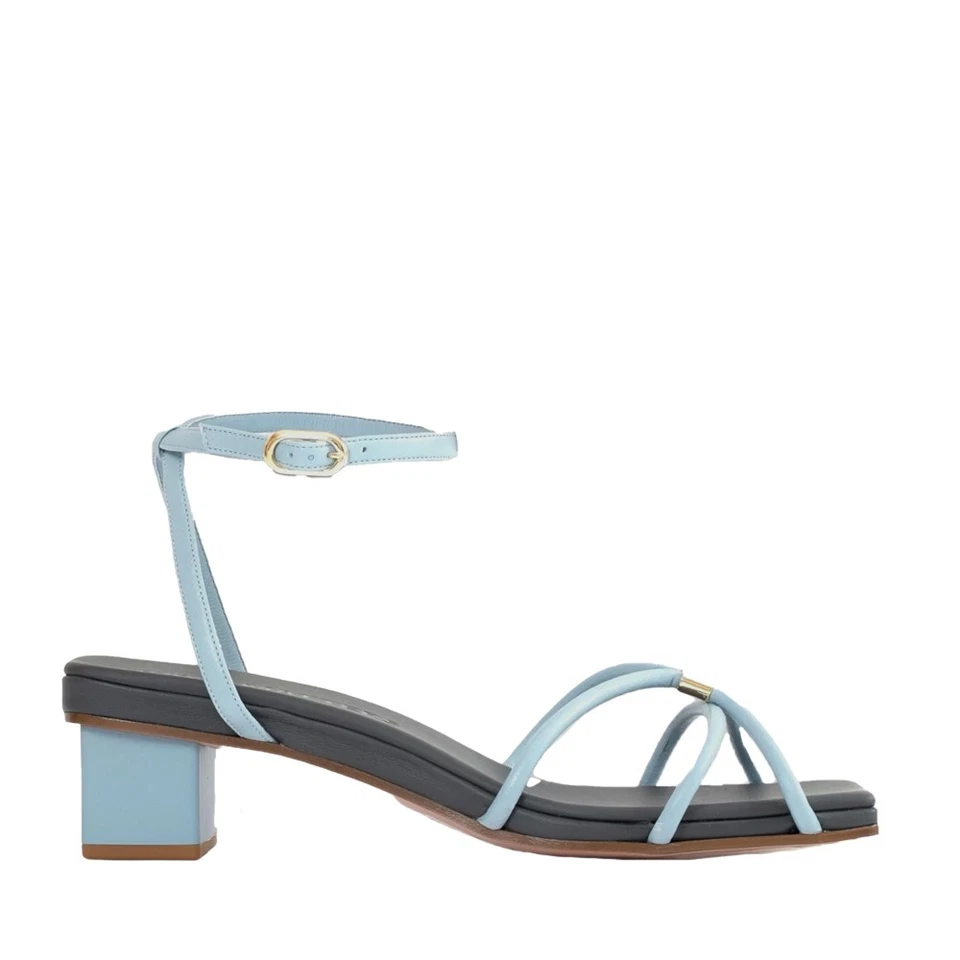 Block heel sandals
