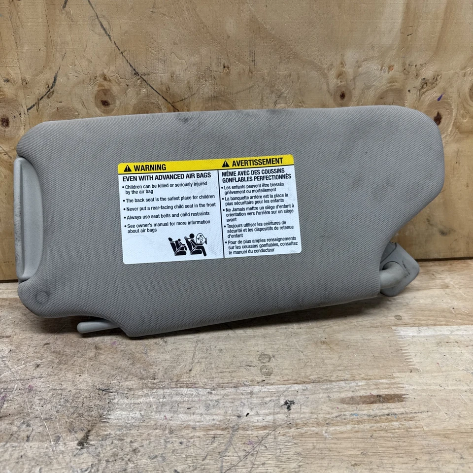 2008-2013 Nissan Altima Coupe Sun Visor Passenger Side Cloth Tan w/ Mirror OEM Foto 1 de 4