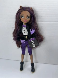 Muñeca Monster High Sweet 1600 Clawdeen Wolf manos púrpuras - Imagen 1 de 11