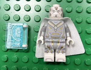 LEGO Marvel Studios Series 1 Vision Minifigure 71031 Retired As Shown - Picture 1 of 2