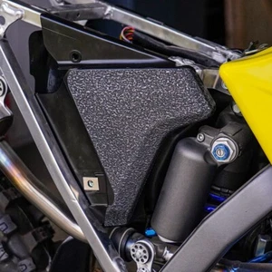 Black Air Box Guards 2004-2008 Suzuki RM250 Airbox Grip Tape Decal RM 250 - Foto 1 di 3