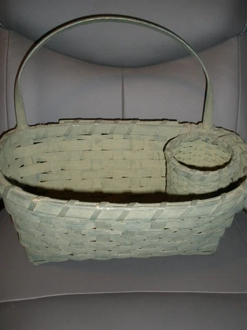 VTG Woven Wicker Kitchen/Buffet/Picnic Plate & Utensil Basket w-Handle Blue Cover