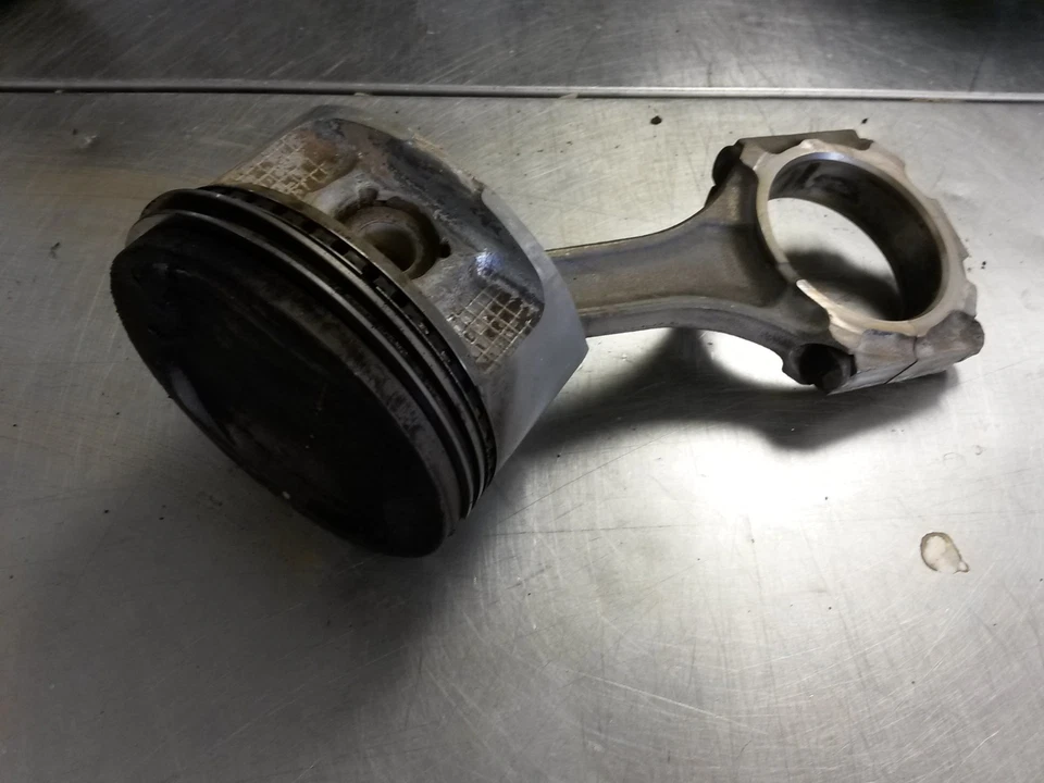 Pistão e haste de conexão padrão para 96-99 Toyota 4Runner 3.4 1320169145 - Imagem 1 de 4