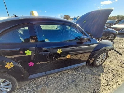 2014 Volkswagen Beetle Passenger Front Door Shell - Used - Local Pick Up Only - Image 1 of 4