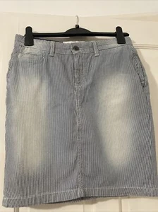 Tommy Hilfiger Distressed Denim Stonewashed skirt size 10 Us 6 - Picture 1 of 4