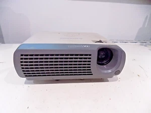 Mitsubishi SD110U Digitalprojektor Verkauf als ERSATZTEILE/ERSATZTEILE - Bild 1 von 9