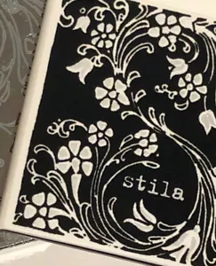 stila eyeshadow palette - Picture 1 of 3