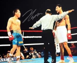 Julio Cesar Chavez Signed 11x14 boxing Photo PSA AH74963 - Picture 1 of 2