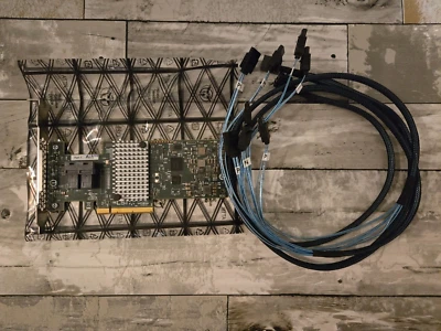 Controlador HBA SAS LSI IBM 12Gbps SAS9302-8i Firmware de TI Truenas con cables Foto 1 de 4