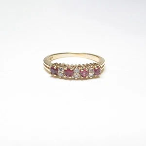 Estate 14K Yellow Gold Natural Wine Red Ruby And Diamond Band Ring 0.20 Cts - Picture 1 of 4