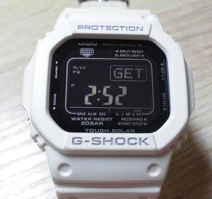 290 Casio G-Shock Gw-M5610Md-7Jf Radio Solar White Inverted Lcd Speedy Multiband - Bild 1 von 10