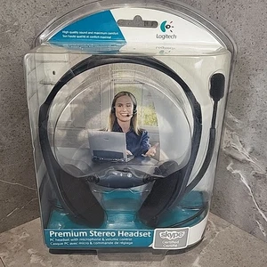 Logitech PC Premium Stereo Headset with Microphone & Volume Control *Read* - Picture 1 of 13