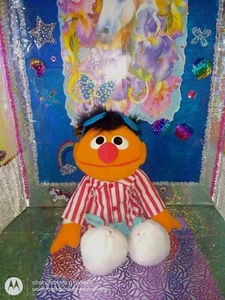 Vtg. 🦄Tyco /Preschool Sesame Street Sing & Snore "Ernie" '1996 Animated Plush! - Picture 1 of 15