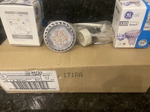 20 GE LED Lamps & GU10 Lamp Holders. Dimmable 6w Energy Smart - Picture 1 of 2