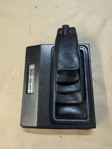 81-87 1981-1987 Chevy Truck K5 Blazer Transfer Case Shifter Floor Bezel/ Boot - Picture 1 of 5