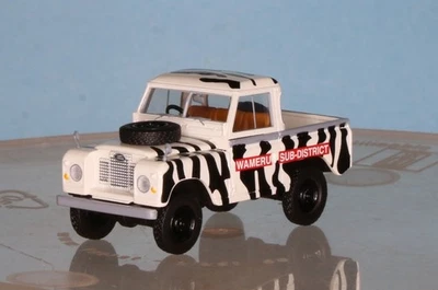 Brekina 13862, échelle H0 / échelle 1/87, Land Rover 88 Daktari - Photo 1/4