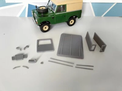 1:32 Britains SWB Series Land Rover Enhancement Kit - Hardtop Roof - Image 1 of 4