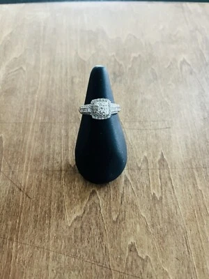 Diamond Engagement Ring 1/2 ct tw Round & Baguette 10K White Gold - Image 1 of 4