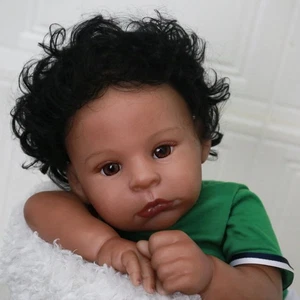 Muñecas bebé renacido niño negro - muñeca niño recién nacido afroamericano de 22 pulgadas - Imagen 1 de 6