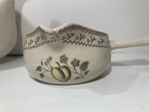 Vintage JOHNSON BROS Staffordshire Old Granite Fruit Sampler Gravy Boat 7” - Picture 1 of 3