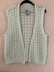 Beautiful Hand Knitted Ladies Waistcoat In Mint Green Size M - Picture 1 of 6