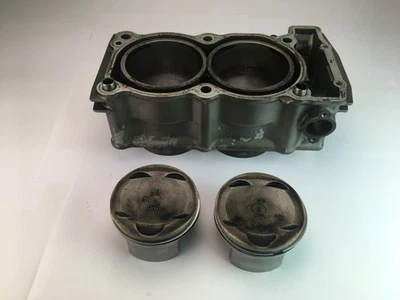 YAMAHA TDM 850 TDM850 1992 / SE ADAPTA AL CILINDRO 1991-1995 CON PISTONES 3VD113100000 Foto 1 de 4