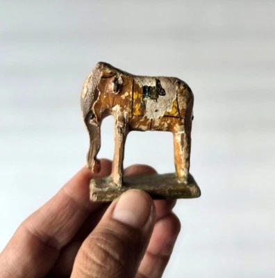 Antigua estatua de elefante de madera miniatura antigua hecha a mano rara figura decoración del hogar Foto 1 de 4