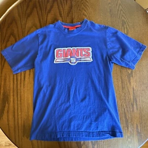 New York Giants Blue Men's Size Medium T Shirt NFL Football Comfortable Upcycled - Picture 1 of 5