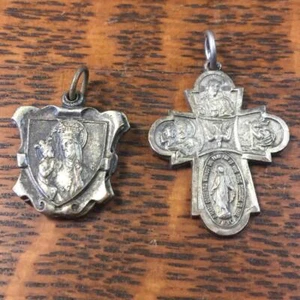 Lote de 2 Colgantes Religiosos de Plata Vintage Dije Cruz Marcado Esterlina Católico - Imagen 1 de 14