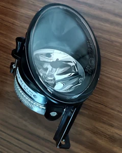 Original Frontlicht Halogen Nebelscheinwerfer mit statischem Kurvenlicht links - Bild 1 von 1