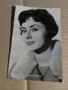 CATERINA VALENTE - HIER BIN ICH - HIER BLEIB' ICH - POSTKARTE - 9 x 14 cm (16) - Imagen 1 de 2