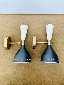 50er Mid Century Messing Italienische Diabolo Wandleuchter glänzend weiß und schwarz Wand - Bild 1 von 6