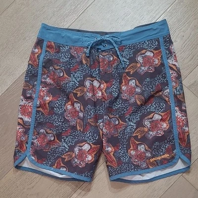 Bañador Patagonia para hombre talla 32 azul/marrón floral piscina playa surf Foto 1 de 4
