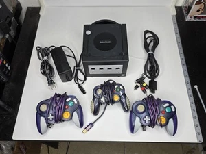 Consola Nintendo GameCube Negra Con 3 Controladores Cables Offbrand Probados - Imagen 1 de 10