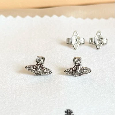 Vivienne Westwood Mini Orbe Pendientes Plata Pendientes Regalo Pendientes Foto 1 de 4