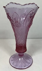 FENTON ART GLASS 7 1/2 " DAFFODIL VASE, DUSTY ROSE PURPLE/PINK 95TH ANNIVERSARY - Picture 1 of 6