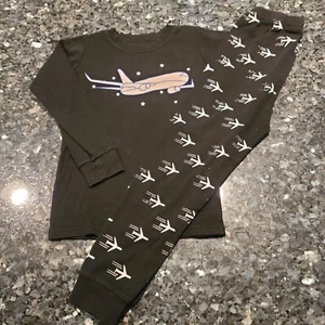 Boys PJs By ELOWEL FUN Glow In The Dark AIRPLANE Size 6 POE - Picture 1 of 7