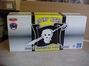 1:18 ADMIRAL TOYS NORTH AMERICAN F-86 E SABRE - Picture 1 of 3