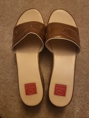 Oscar de la Renta, Sandalias Sin Cordones, Talla 8.5M, Marrón Foto 1 de 4